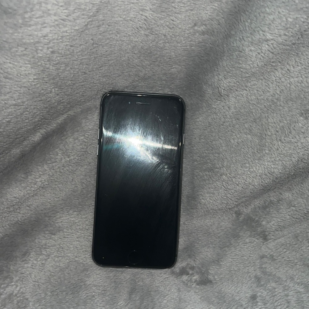 iPhone 8